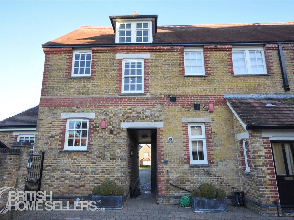 3 bed end terrace house for sale in Elmbridge Hall, Fyfield, Ongar, Essex CM5, £590,000 Zoopla