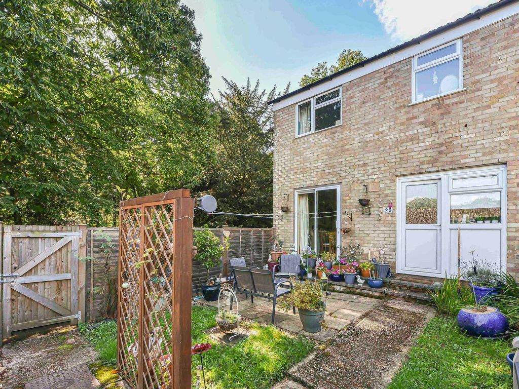 3 bed end terrace house for sale in Lower Hanger, Haslemere GU27, £