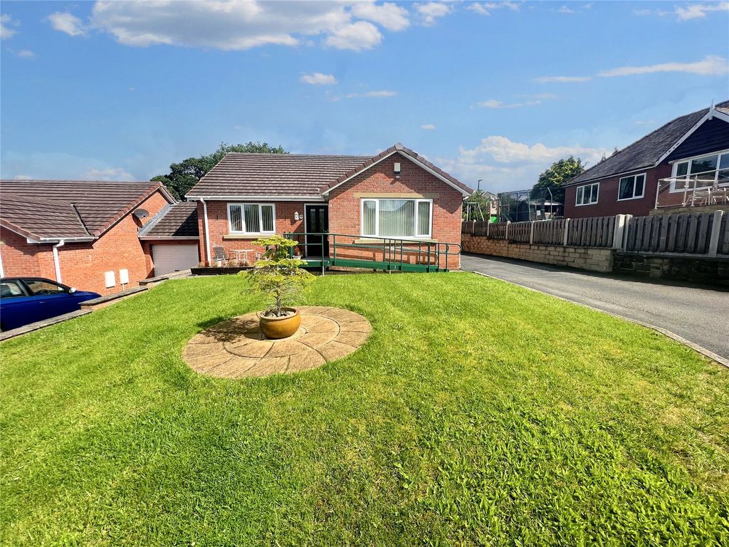 3 bed bungalow for sale in Wortley Road, High Green, Sheffield, South