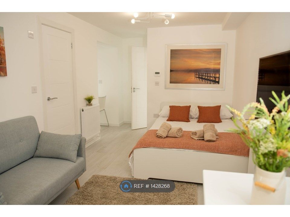 Studio to rent in Oxford Road, Kidlington OX5 Zoopla