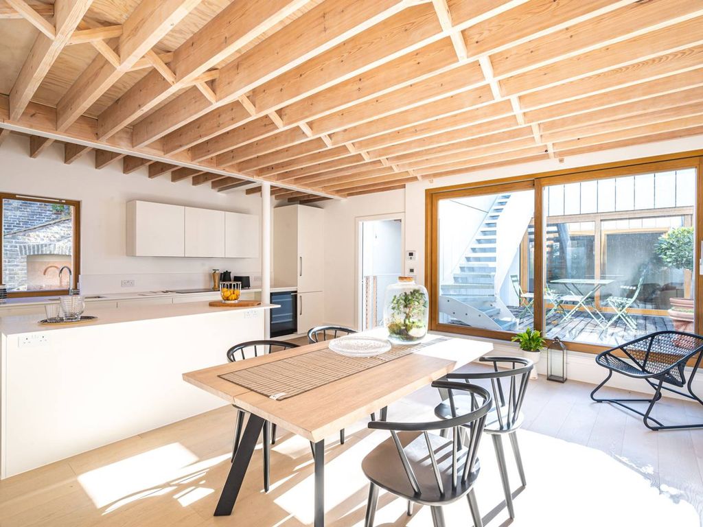 Barnsbury Street, Islington, London N1