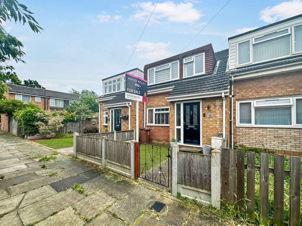 3 bed terraced house for sale in Orwell, East Tilbury, Tilbury RM18