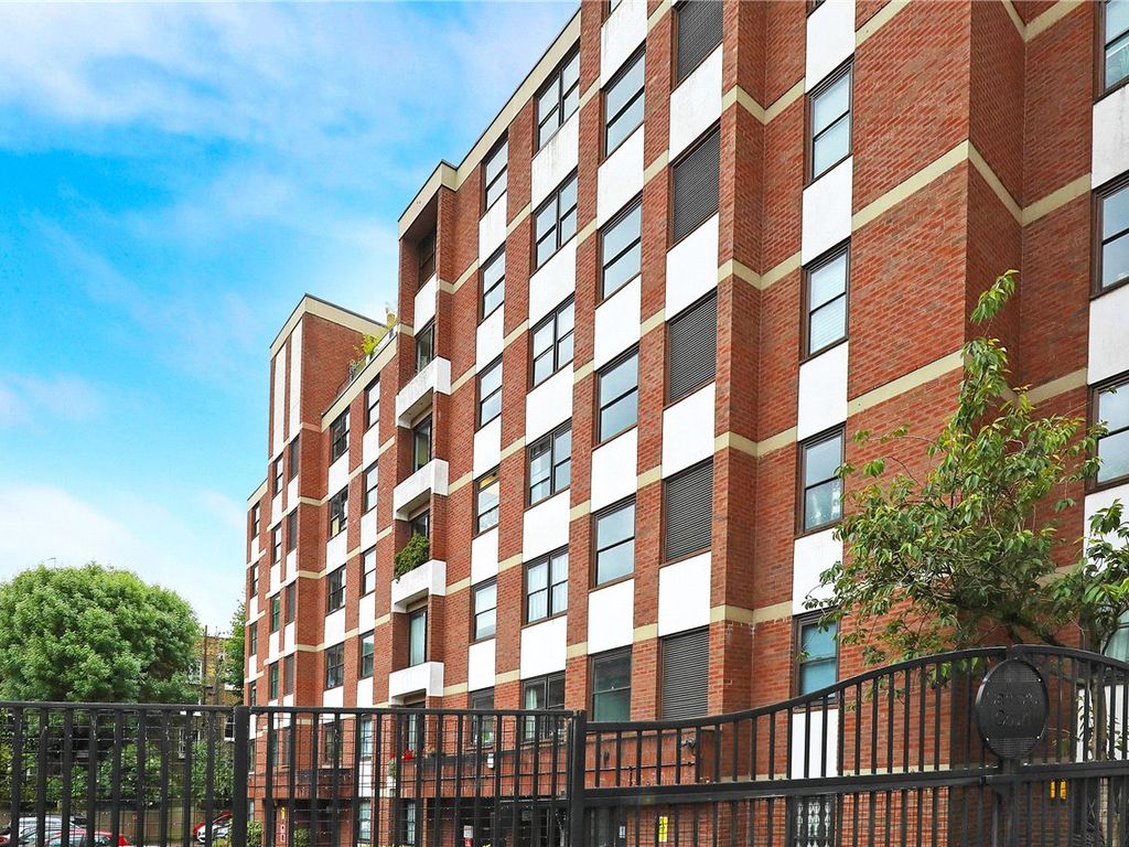 1 bed flat for sale in Cameret Court, Lorne Gardens, London W11 Zoopla