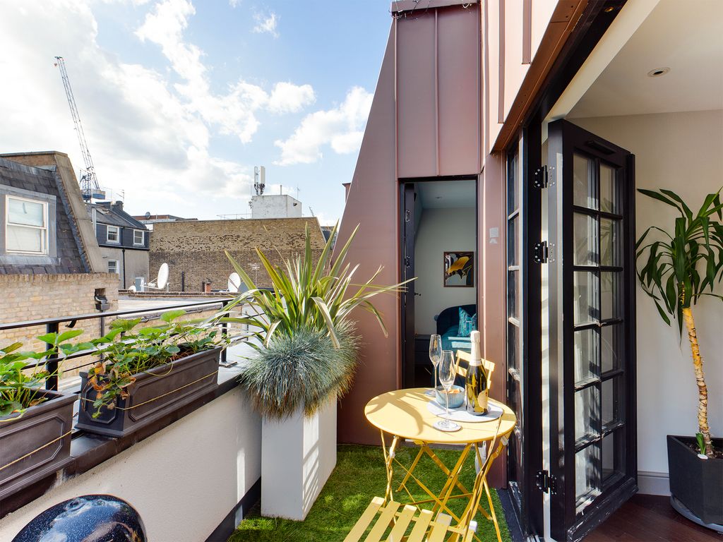 Pratt Mews, London NW1