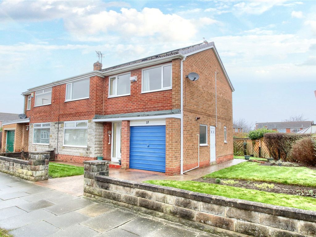 4 bed semidetached house for sale in Lockton Crescent, Thornaby