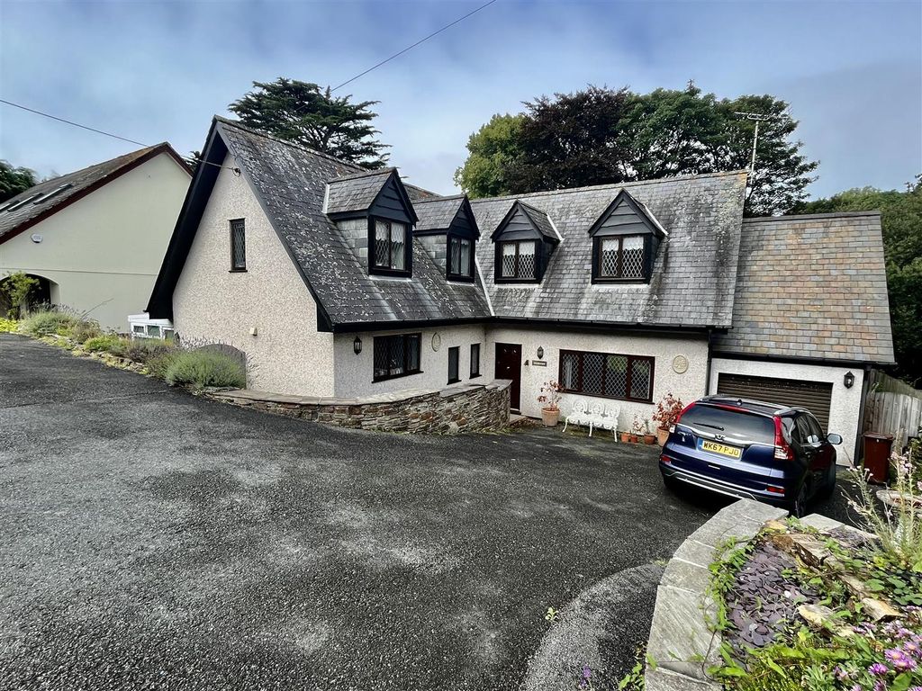 4 bed detached house for sale in Perrancoombe, Perranporth TR6, £