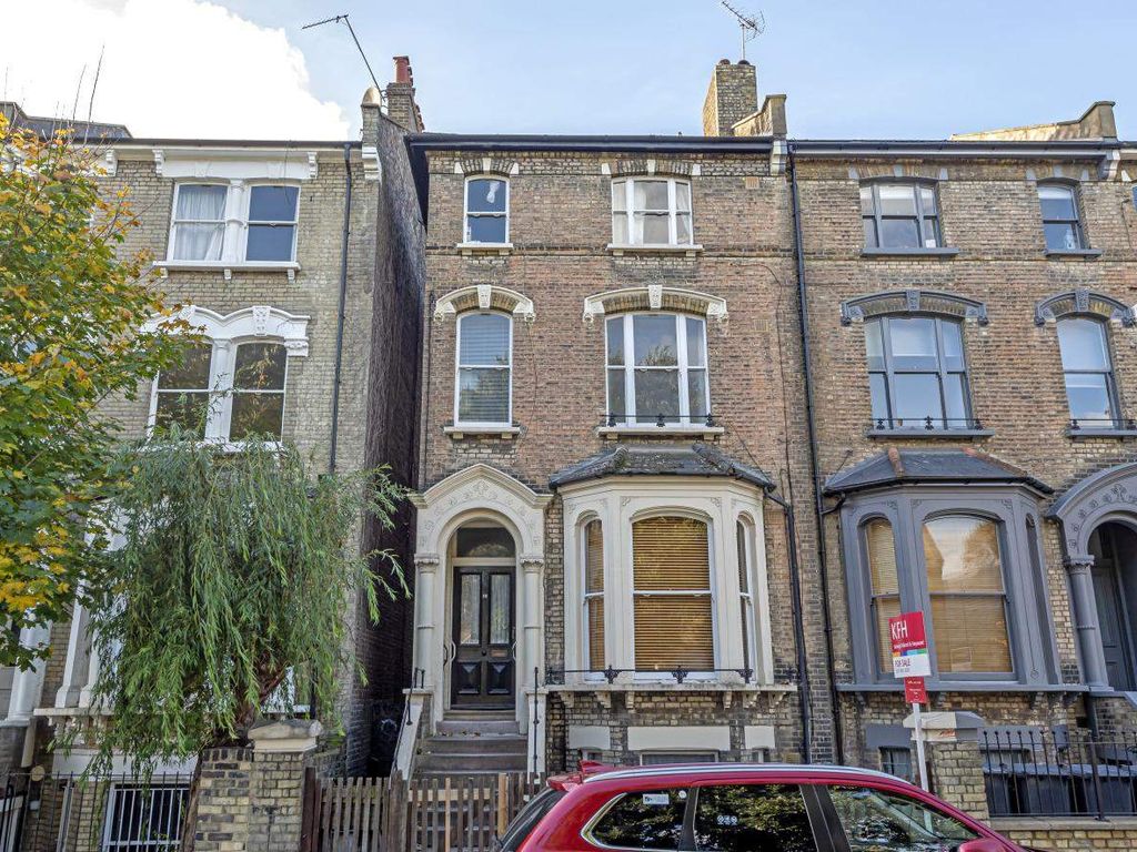 2 bed flat for sale in Coverdale Road, London W12 Zoopla