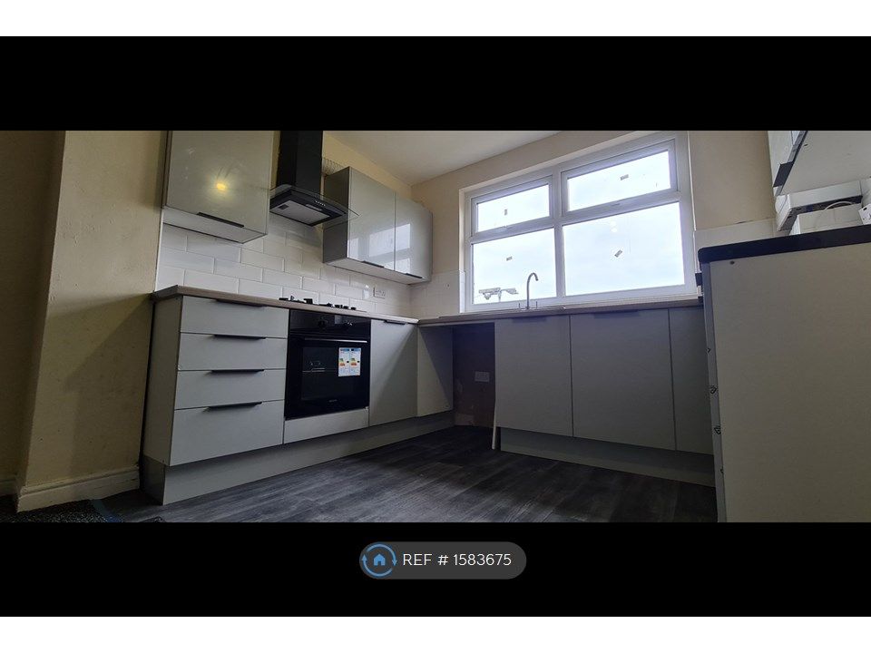 4 bed terraced house to rent in Spring Place, Bradford BD7 Zoopla