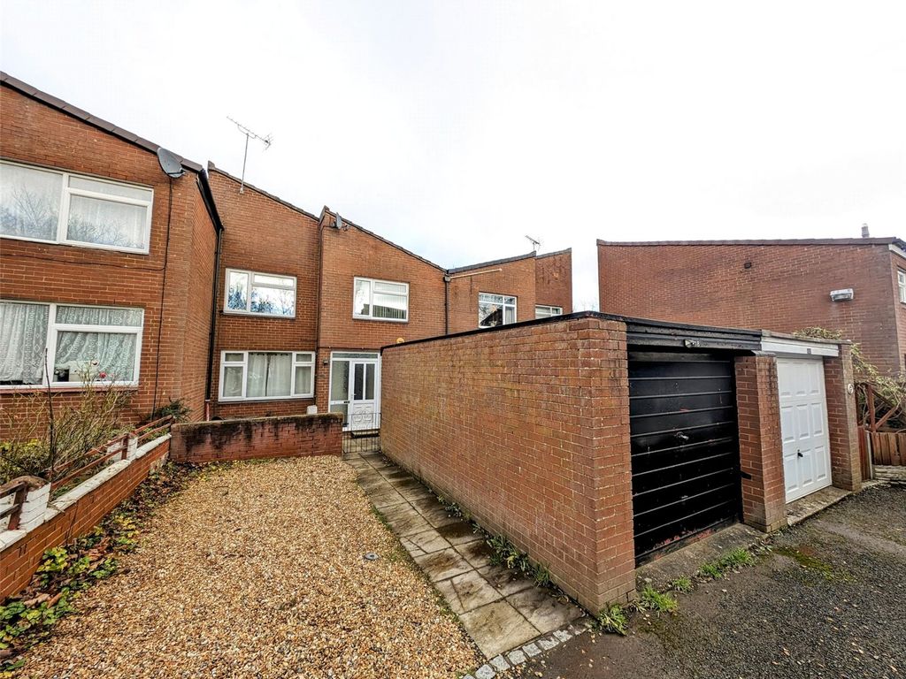 3 bed terraced house for sale in Deercote, Hollinswood, Telford