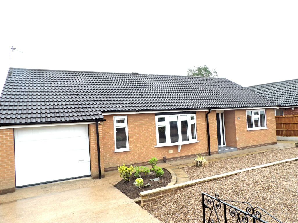 2 bed bungalow to rent in Roe Croft Close, Sprotbrough, Doncaster DN5