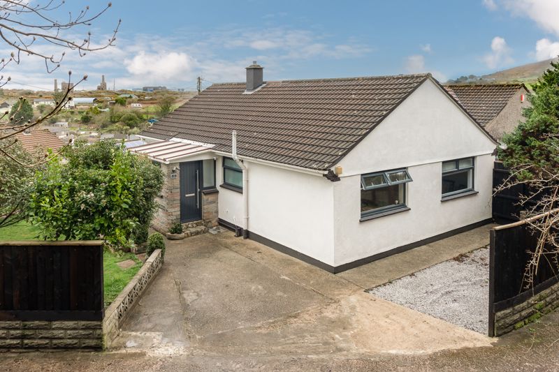 3 bed bungalow for sale in Brea, Camborne TR14 Zoopla