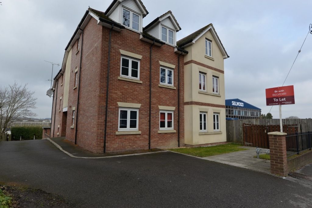 2 bed flat to rent in Bournemouth Road, Chandler's Ford, Eastleigh SO53