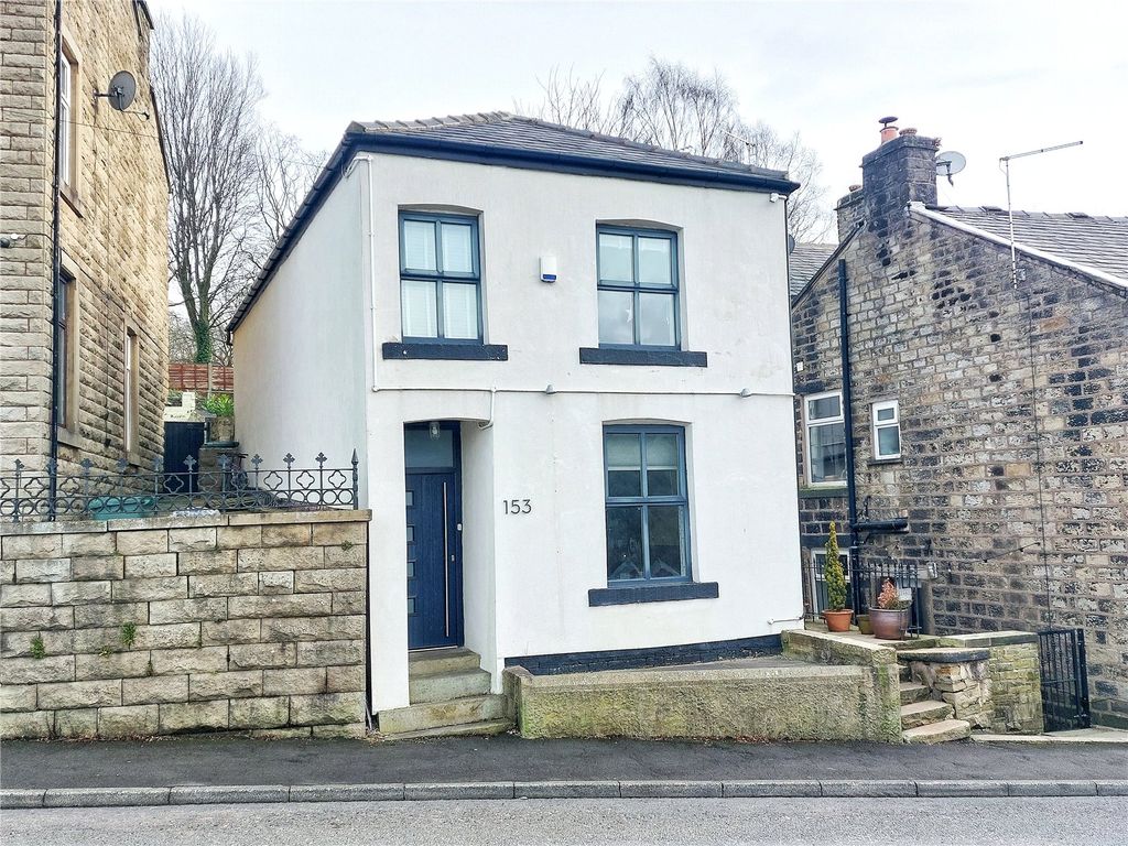 4 bed detached house for sale in Bolton Road North, Ramsbottom, Bury