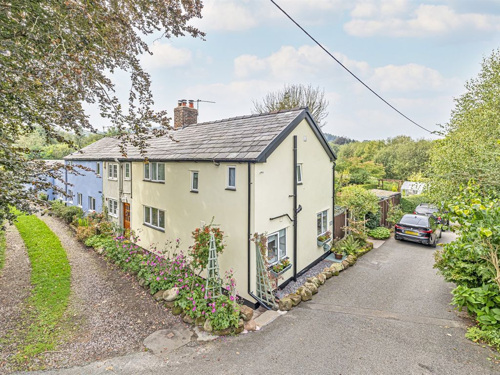 3 bed end terrace house for sale in Chestnut Lane, Frodsham WA6, £