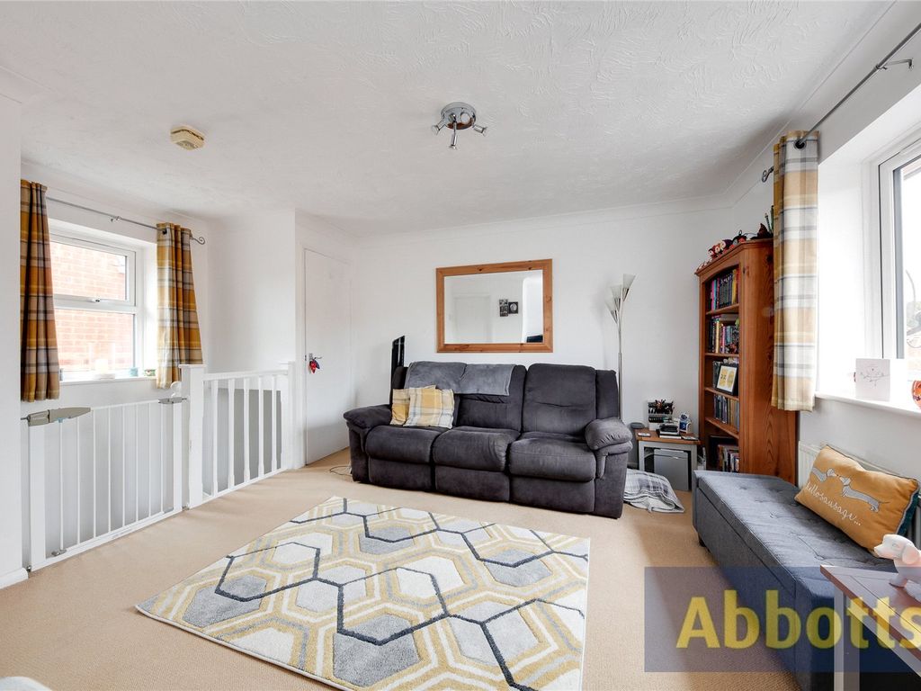 1 bed terraced house for sale in Warwick Place, Langdon Hills, Basildon
