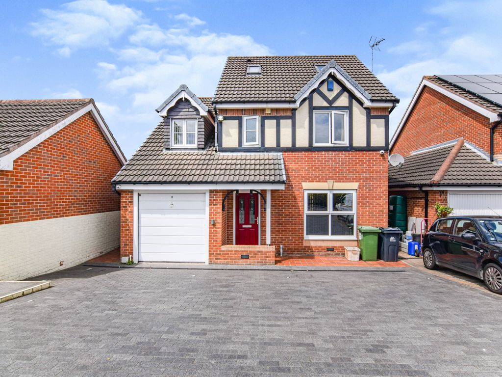 4 bed detached house for sale in Emmerson Road, Riddings, Alfreton DE55
