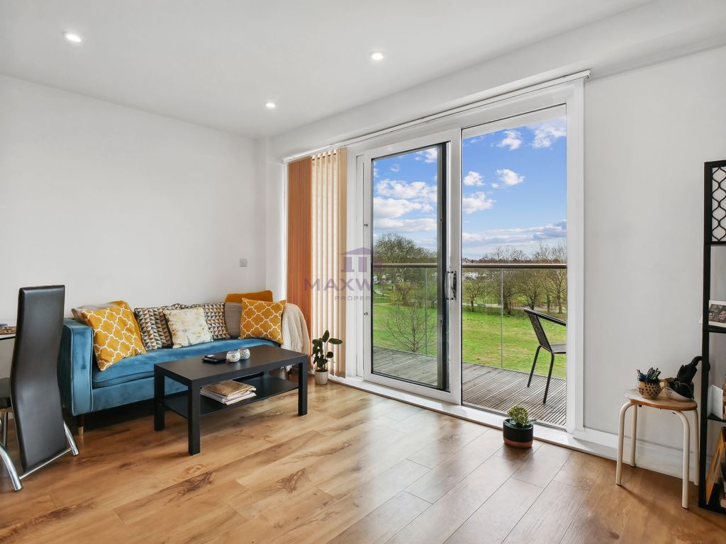 1 bed flat to rent in Harris Lodge, 7 Dowding Drive, London SE9 Zoopla