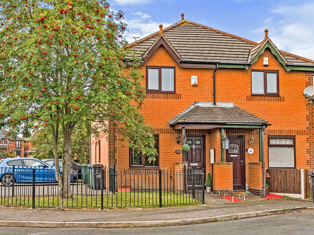 1 bed mews house for sale in Holden Croft, Tipton DY4 Zoopla