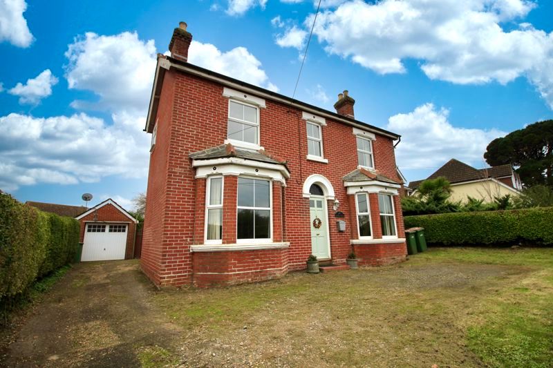 3 bed detached house for sale in Holmesland Lane, Botley, Southampton
