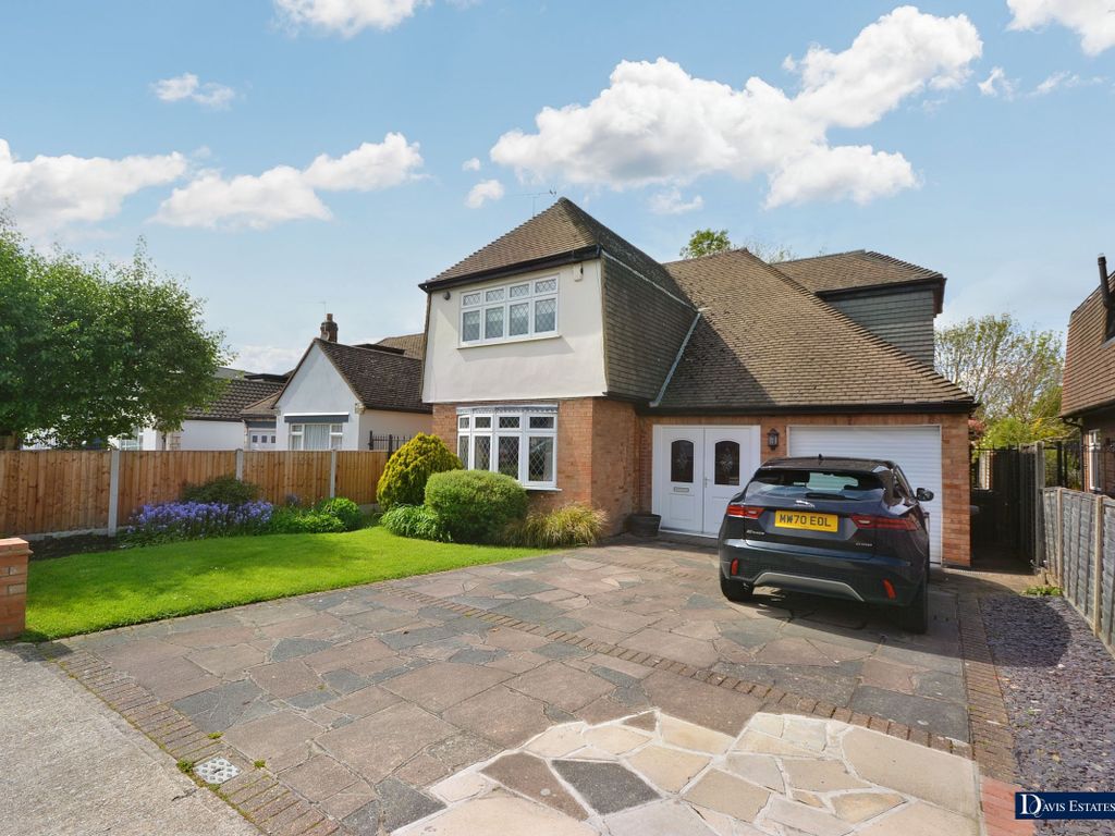 4 bed detached house for sale in Great Nelmes Chase, Emerson Park