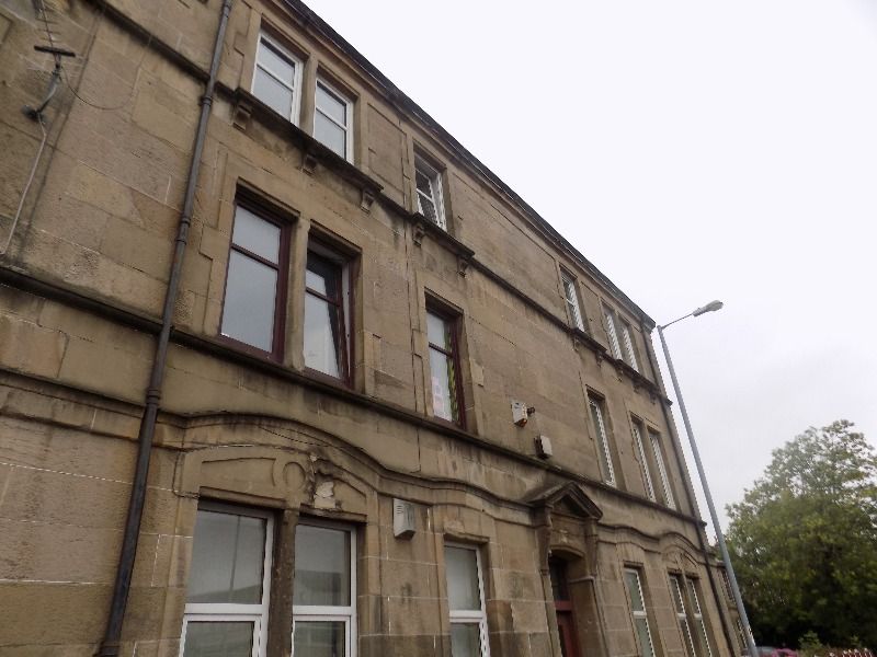 2 bed flat to rent in Greenock Road, Paisley, Renfrewshire PA3 Zoopla