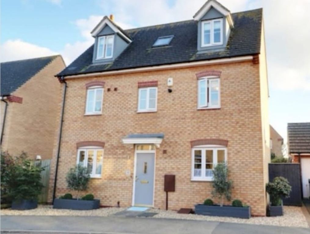 5 bed detached house for sale in Tall Pines Road, Witham St. Hughs