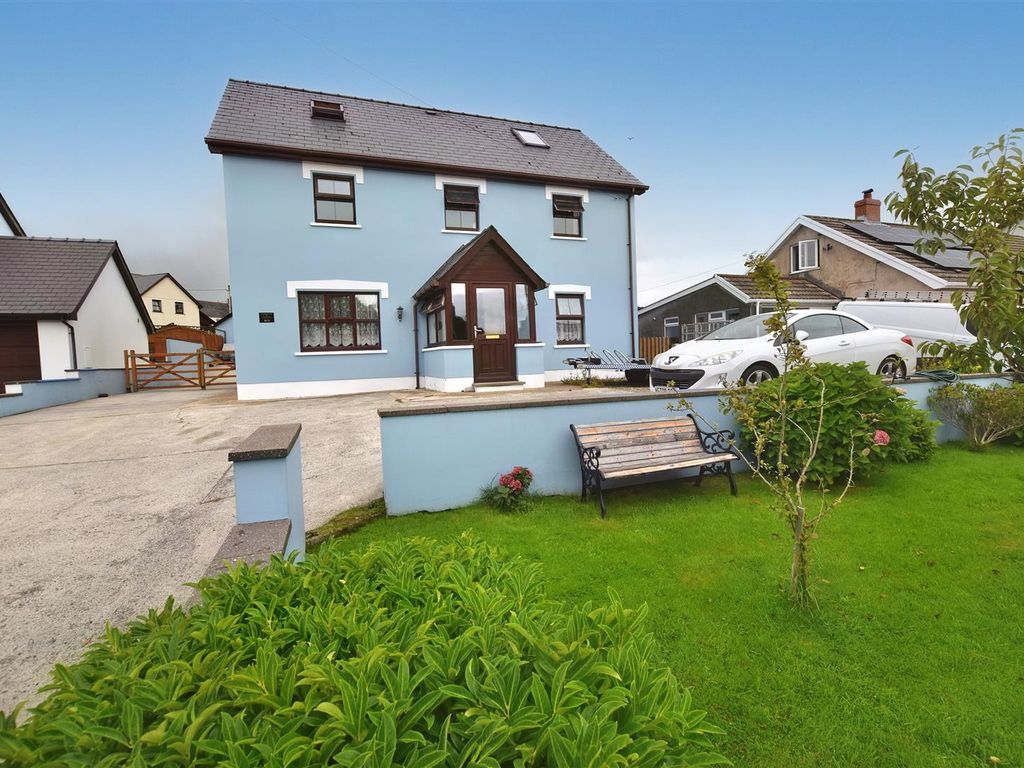 6 bed detached house for sale in Crymych SA41, £450,000 Zoopla