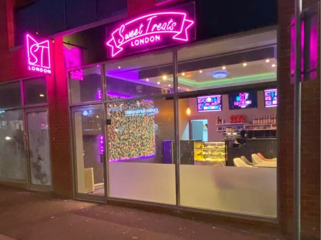 Restaurant/cafe for sale in Lea Bridge Road, Leyton E10 Zoopla