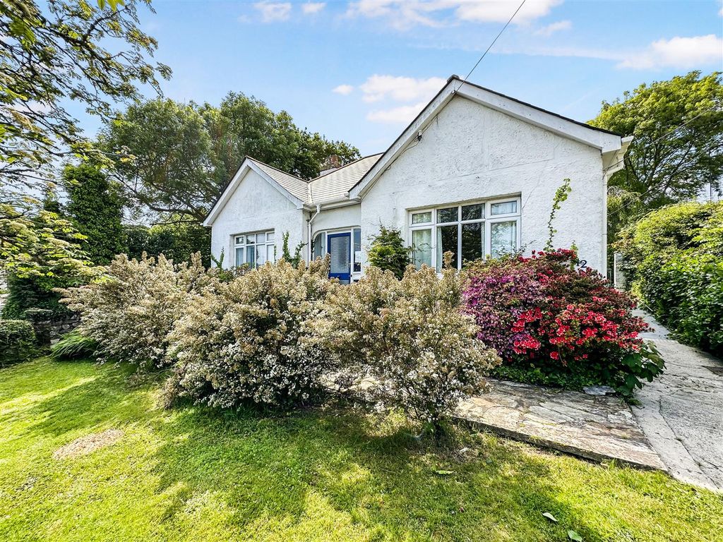 3 bed detached bungalow for sale in Kernick Road, Penryn TR10 Zoopla