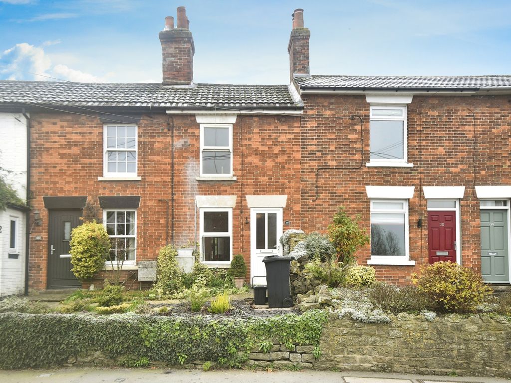 2 bed terraced house for sale in Marlborough Road Wroughton, Swindon
