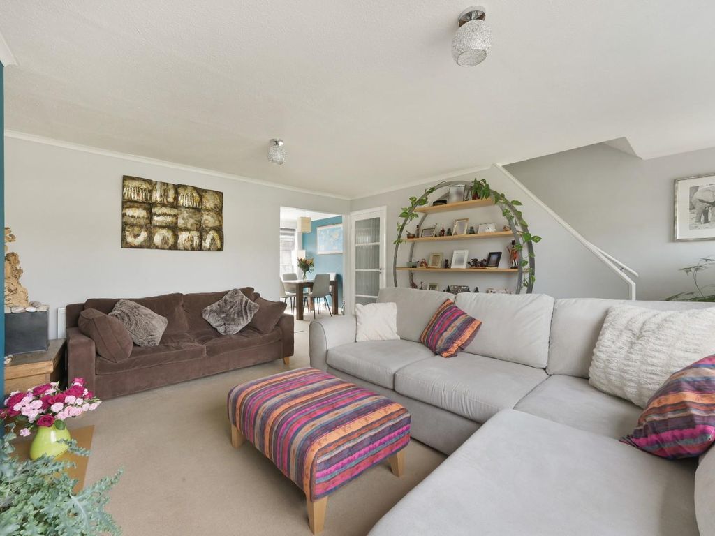2 bed for sale in Park Road, Banstead SM7, £400,000 Zoopla