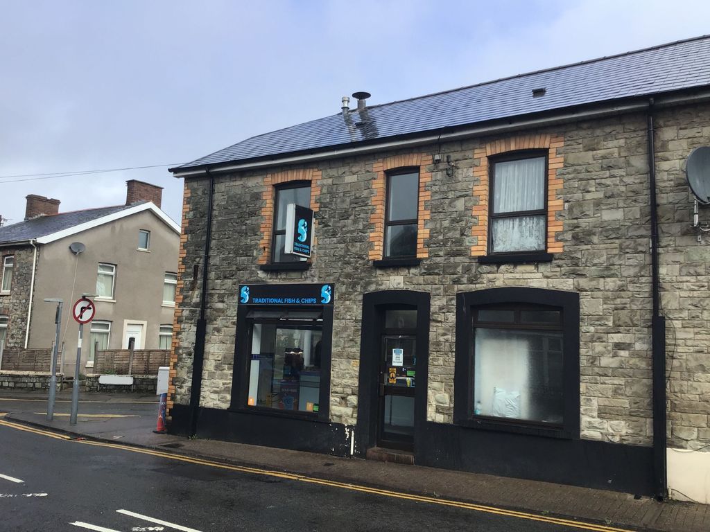 Retail premises for sale in Bridgend, Bridgend CF31, £79,000 Zoopla