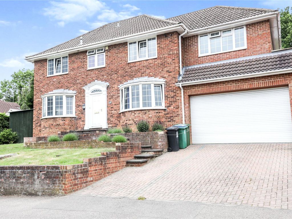 Woodwaye Watford Watford WD19  