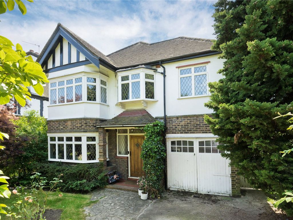 4 bed detached house for sale in Pine Walk, Surbiton, Surrey KT5 Zoopla