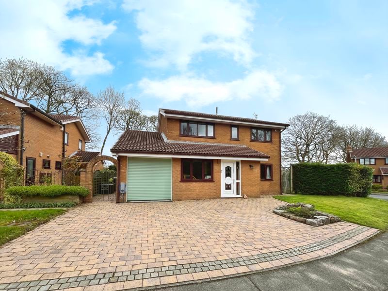 4 bed detached house for sale in The Beeches, Belmont Road, Bolton BL1