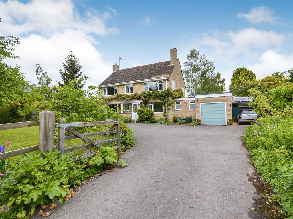 4 bed detached house for sale in Elmley Road, AshtonUnderHill