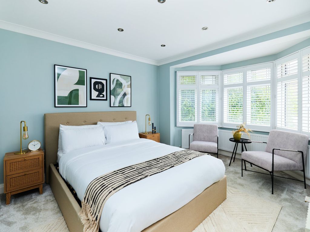 3 bed detached house for sale in Brooklands Road, Weybridge, Surrey