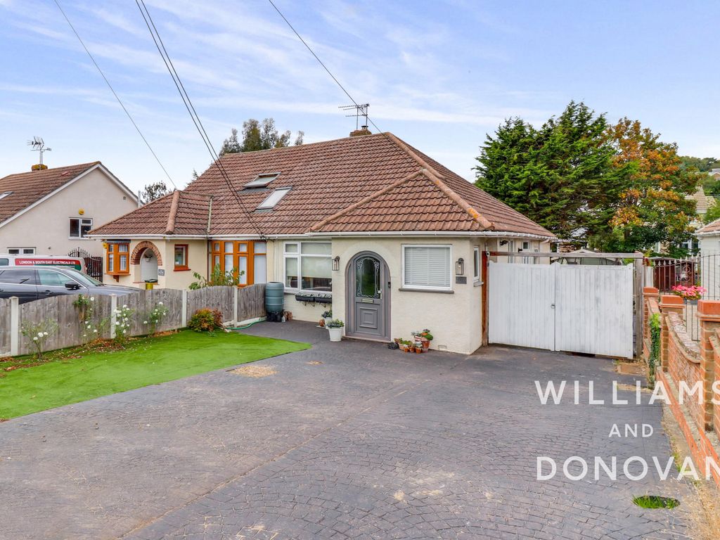 2 bed semidetached bungalow for sale in Essex Way, Benfleet SS7, £