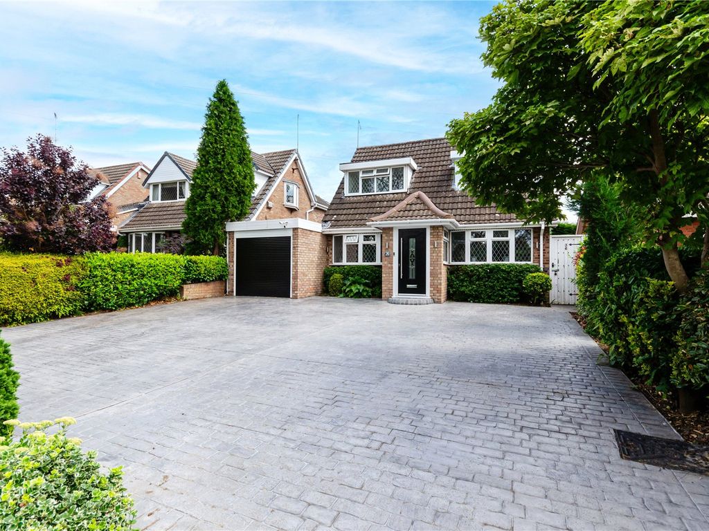 4 bed detached house for sale in Bell Road, Walsall, West Midlands WS5