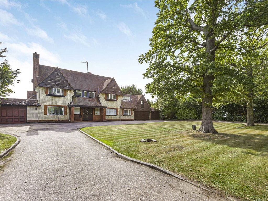 6 bed detached house for sale in The Ridgeway, Cuffley, Hertfordshire