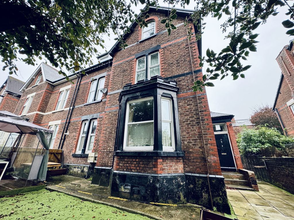 5 bed property for sale in Holland Road, Merseyside CH45, £280,000 Zoopla