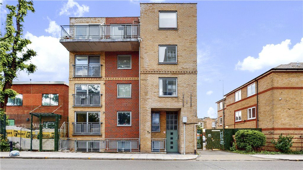 Globe Road, London E1  