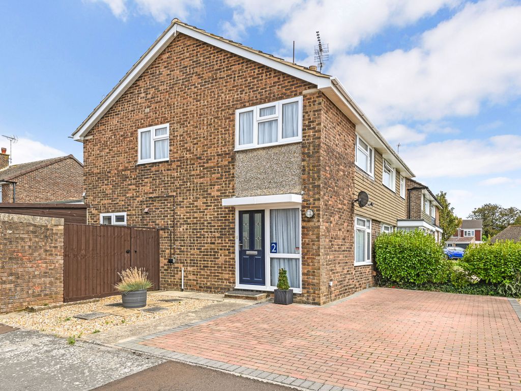 3 bed semidetached house for sale in Sarisbury Close, Felpham PO22