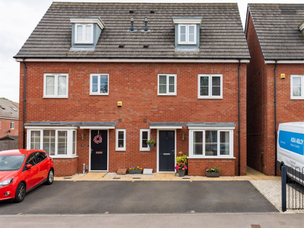 4 bed semidetached house for sale in Fairey Street, Cofton Hackett
