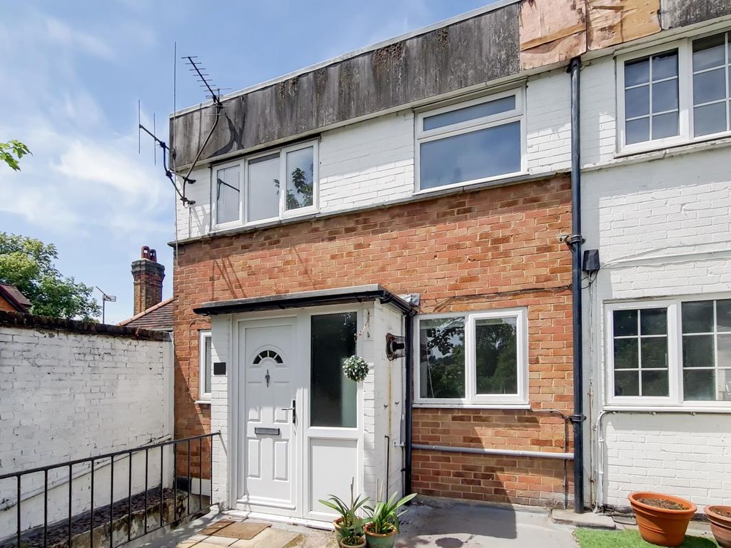 The Meades, Old Avenue, Weybridge KT13  