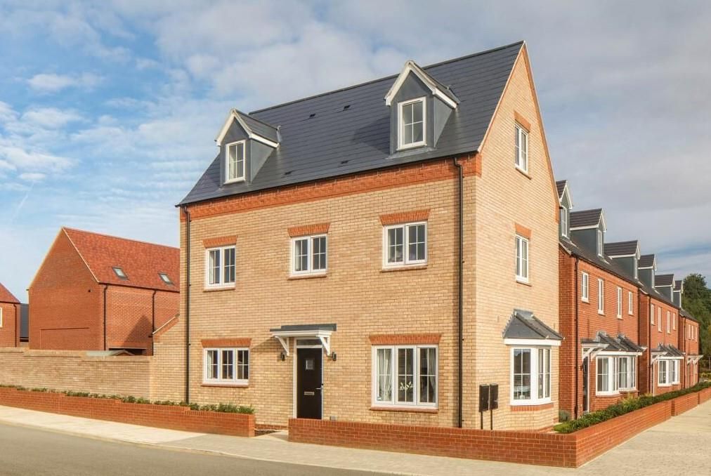 New home, 4 bed detached house for sale in Plot 233 Middleton Stoney Road, Kingsmere, Bicester