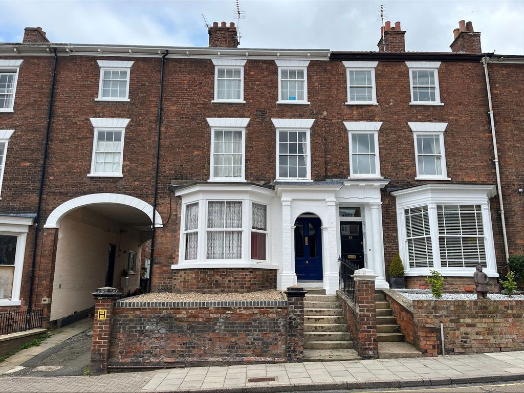 3 bed flat for sale in Upgate, Louth LN11, £70,000 Zoopla