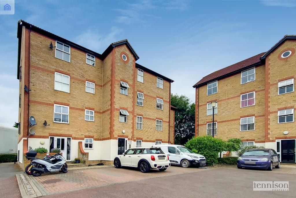 1 bed flat for sale in Linford Court, Appleton Square, Mitcham CR4 Zoopla