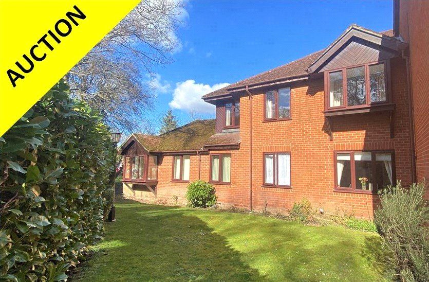 1 bed flat for sale in Berry Court, Hook, Hampshire RG27 Zoopla