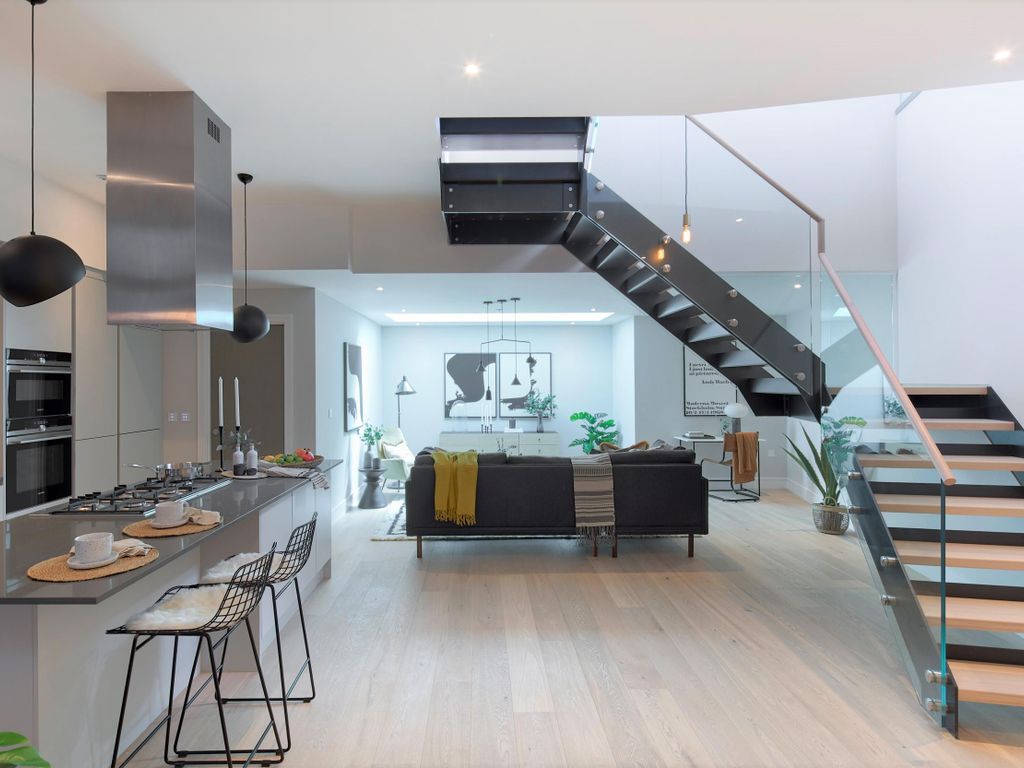 Avery Walk London SW11